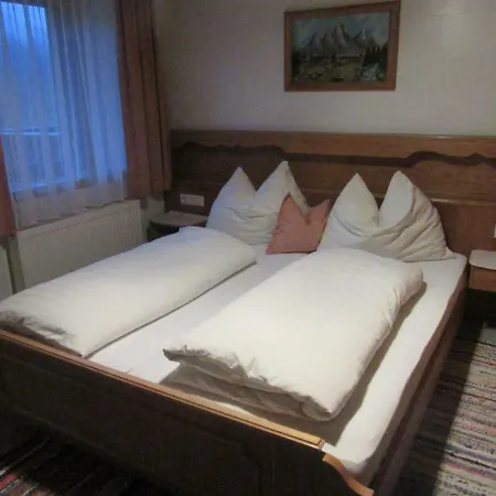 Inn Waldrast 2*